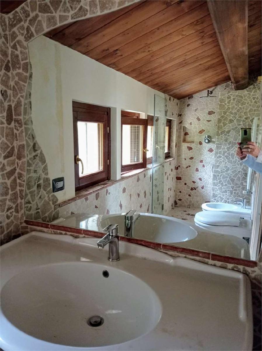 VILLA VENDITA CAMERANO 28