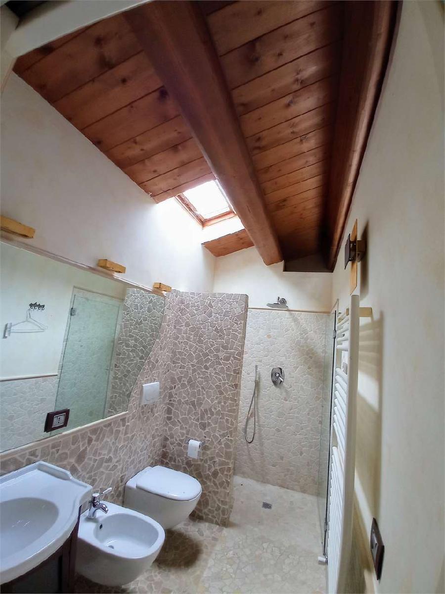 VILLA VENDITA CAMERANO 30
