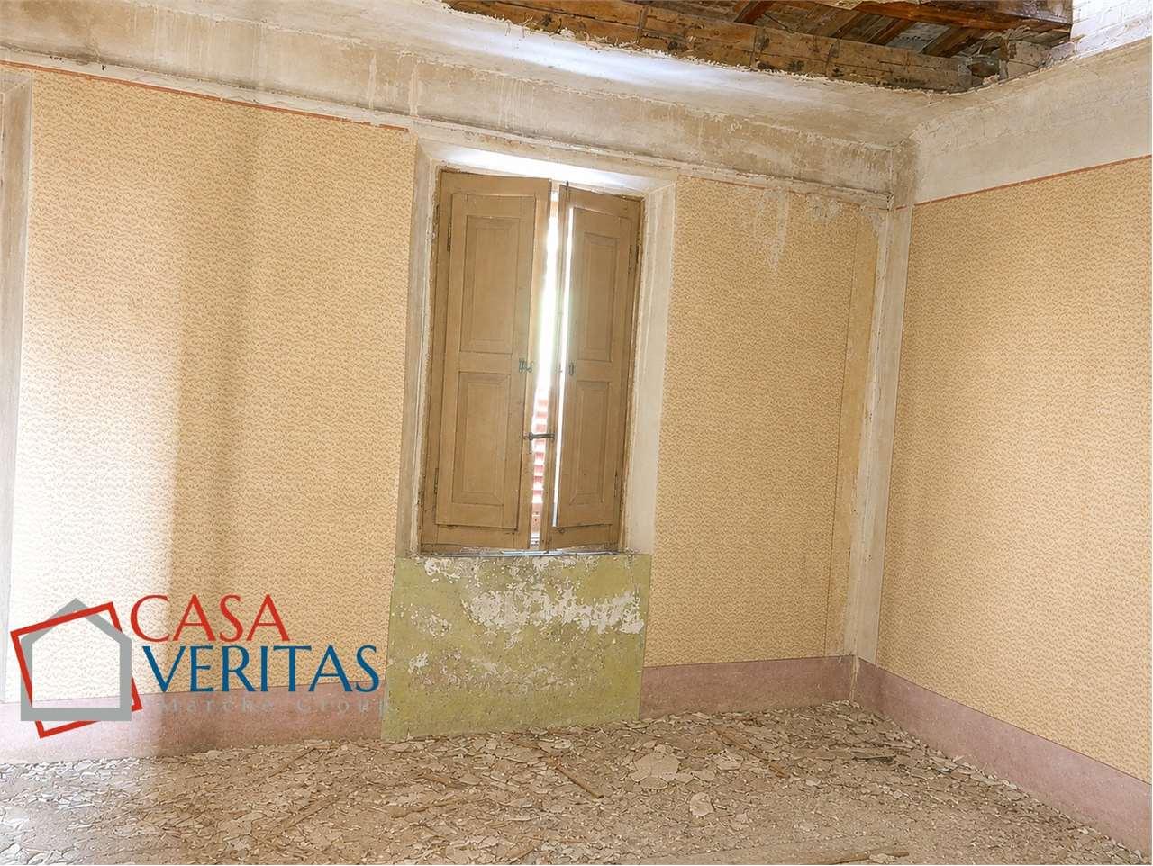 CASA SINGOLA VENDITA CHIARAVALLE 5