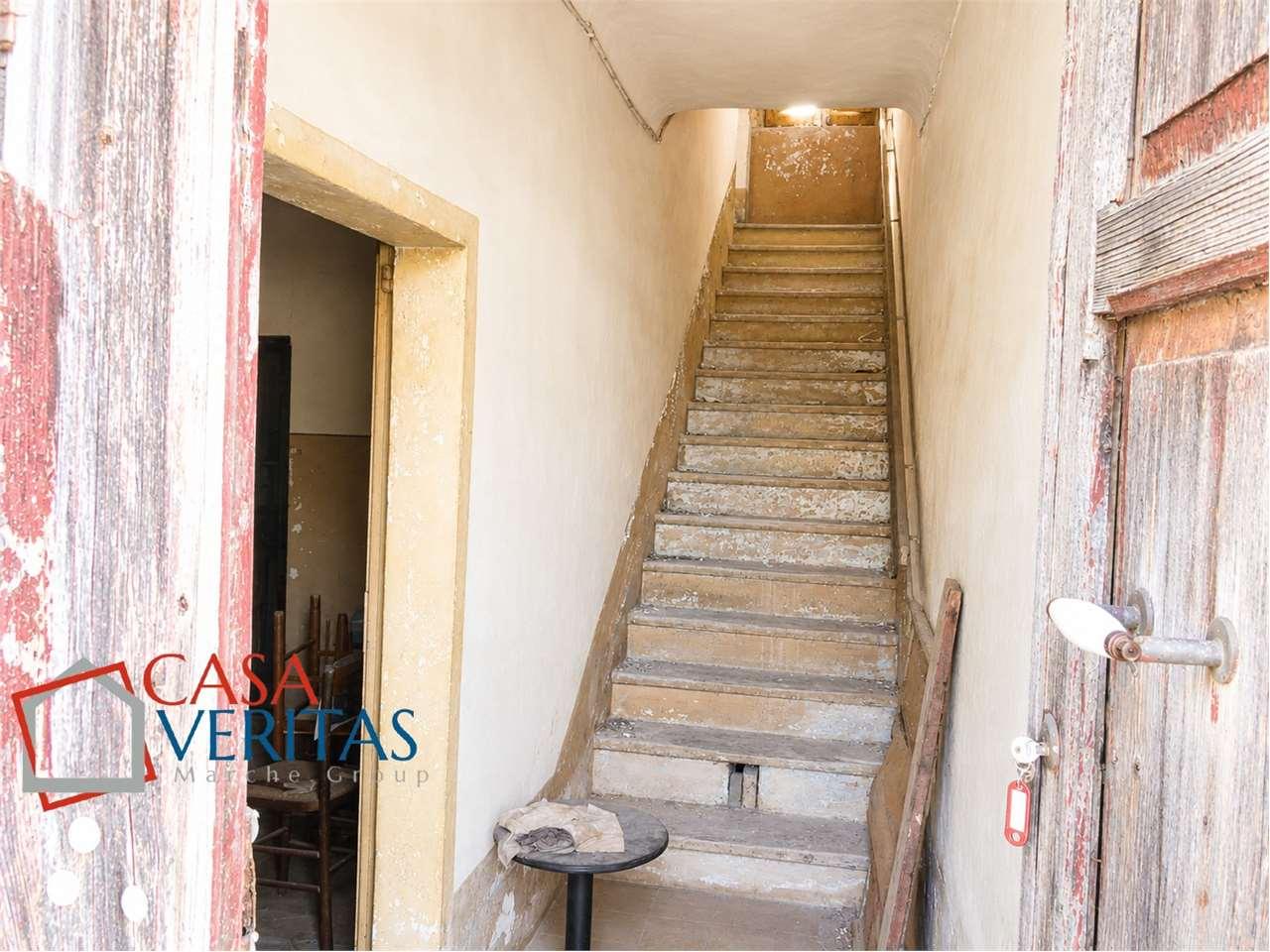 CASA SINGOLA VENDITA CHIARAVALLE 11