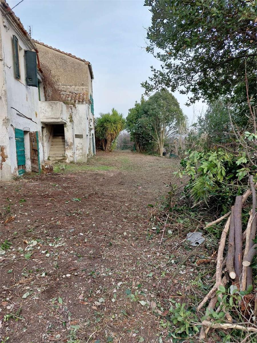 RUSTICO/CASALE VENDITA ANCONA 9