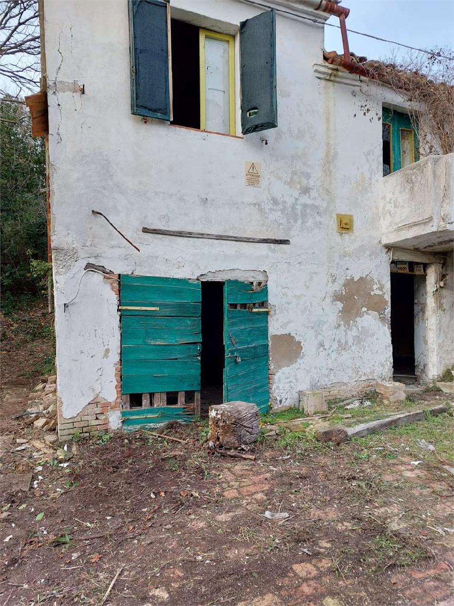 RUSTICO/CASALE VENDITA ANCONA 17